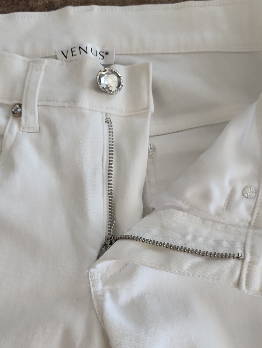 White Women's Slim Stretch Jeans - Picture 7 of 14